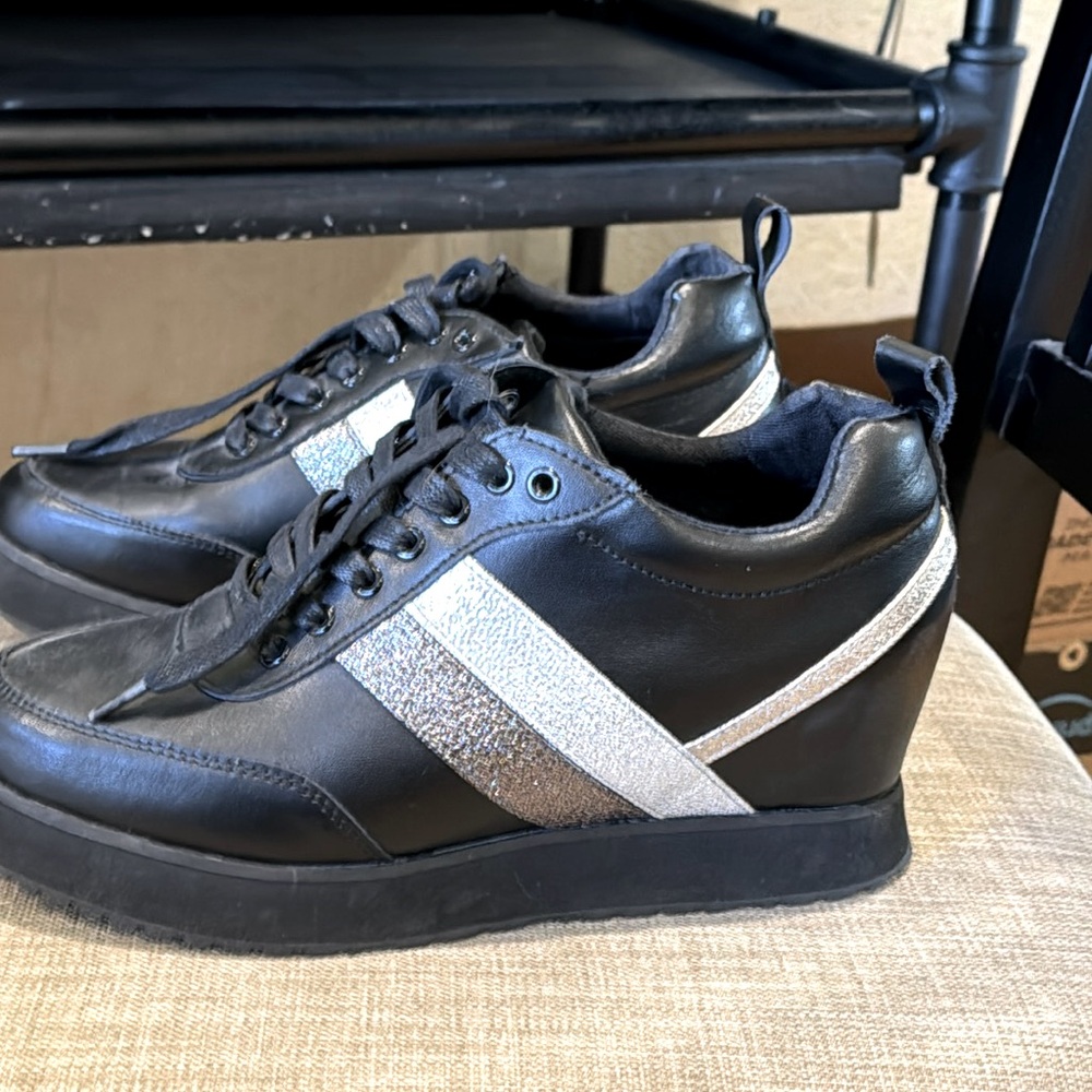 Very Volatile wedge sneakers. Size 10. Black with silver and gold stripes.